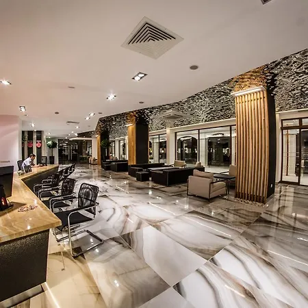 אתר נופש Premier Cuisine - Full Board 4*