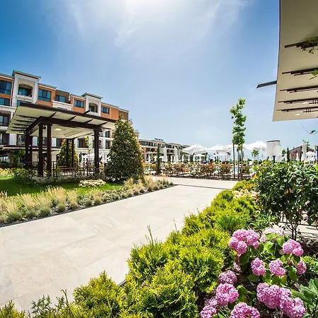 リゾート Premier Cuisine - Full Board 4*