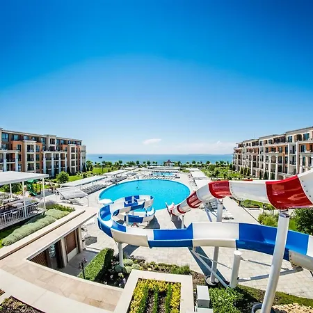 אתר נופש Premier Cuisine - Full Board 4*