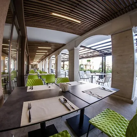 Premier Cuisine - Full Board סאני ביץ'