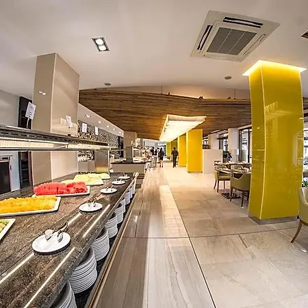 Ośrodek wypoczynkowy Premier Cuisine - Full Board 4*