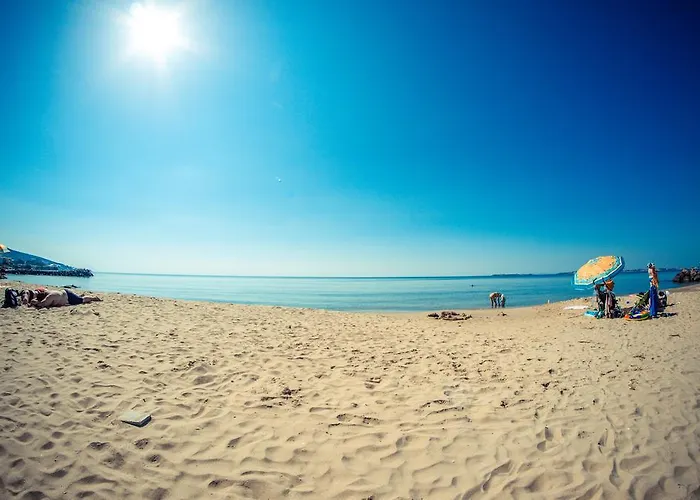 Üdülőközpont Premier Cuisine - Full Board 4*