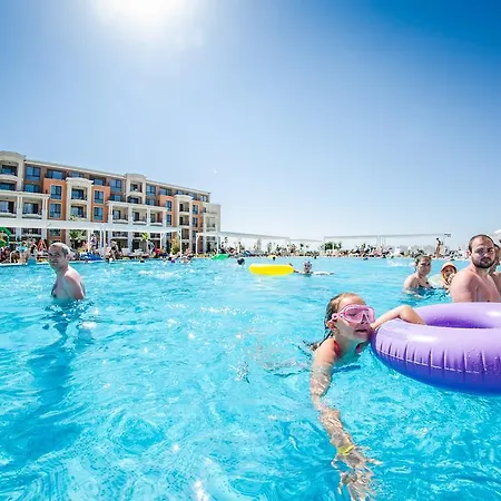 Resort Premier Cuisine - Full Board 4*