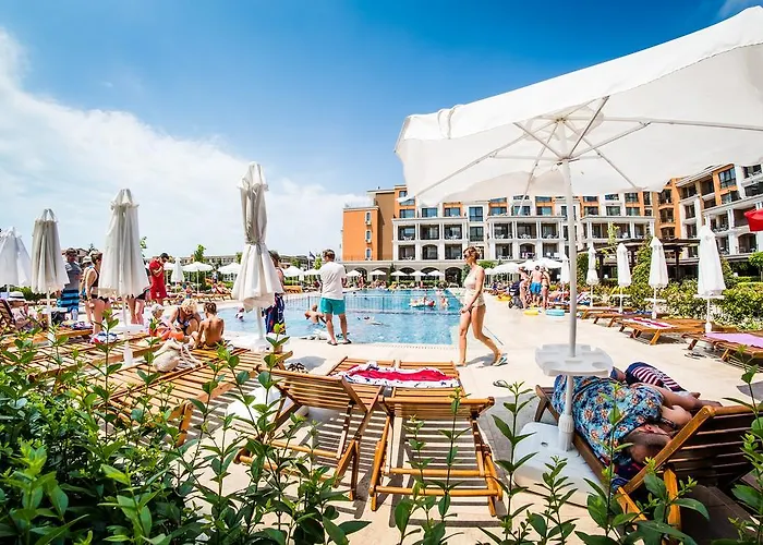 بريميير فورت كويزين - مع 3 وجبات منتجع ساني بيتش